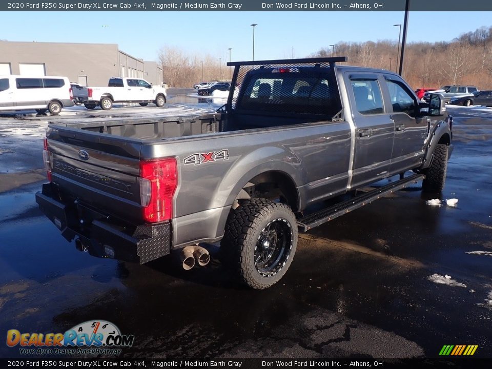 2020 Ford F350 Super Duty XL Crew Cab 4x4 Magnetic / Medium Earth Gray Photo #16