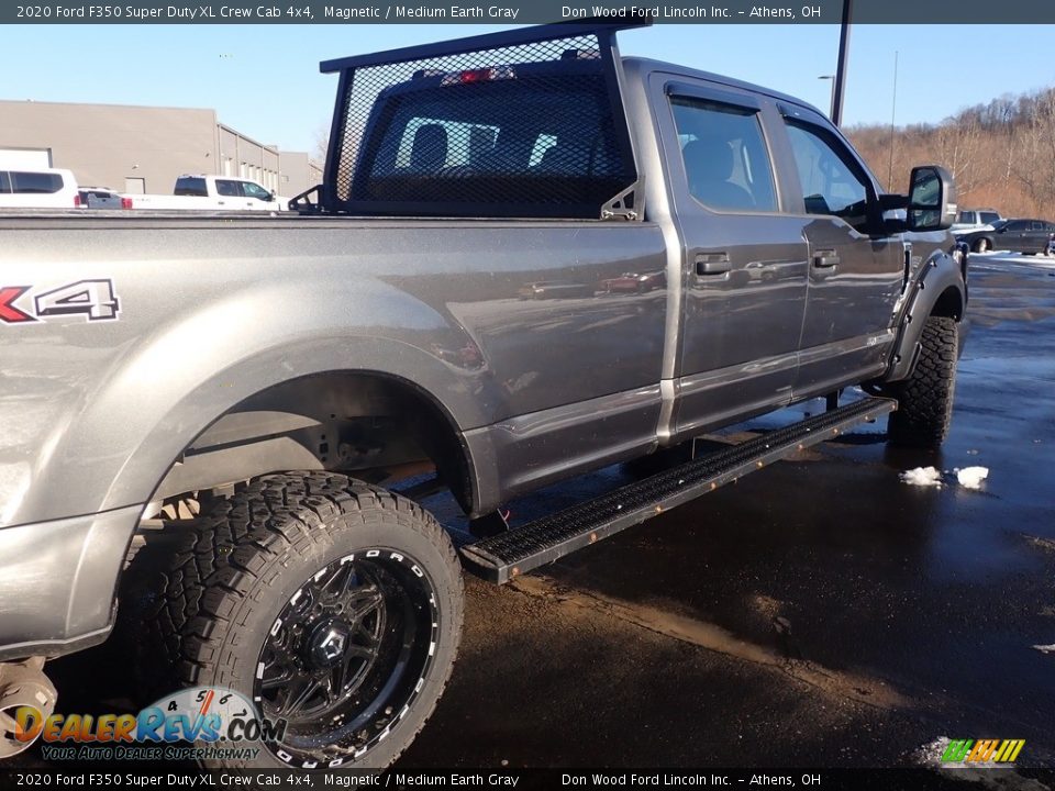 2020 Ford F350 Super Duty XL Crew Cab 4x4 Magnetic / Medium Earth Gray Photo #18