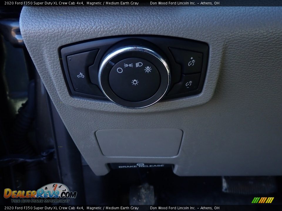 2020 Ford F350 Super Duty XL Crew Cab 4x4 Magnetic / Medium Earth Gray Photo #30