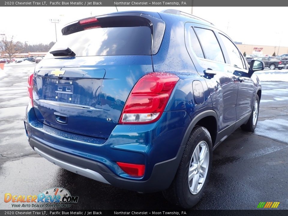 2020 Chevrolet Trax LT Pacific Blue Metallic / Jet Black Photo #8