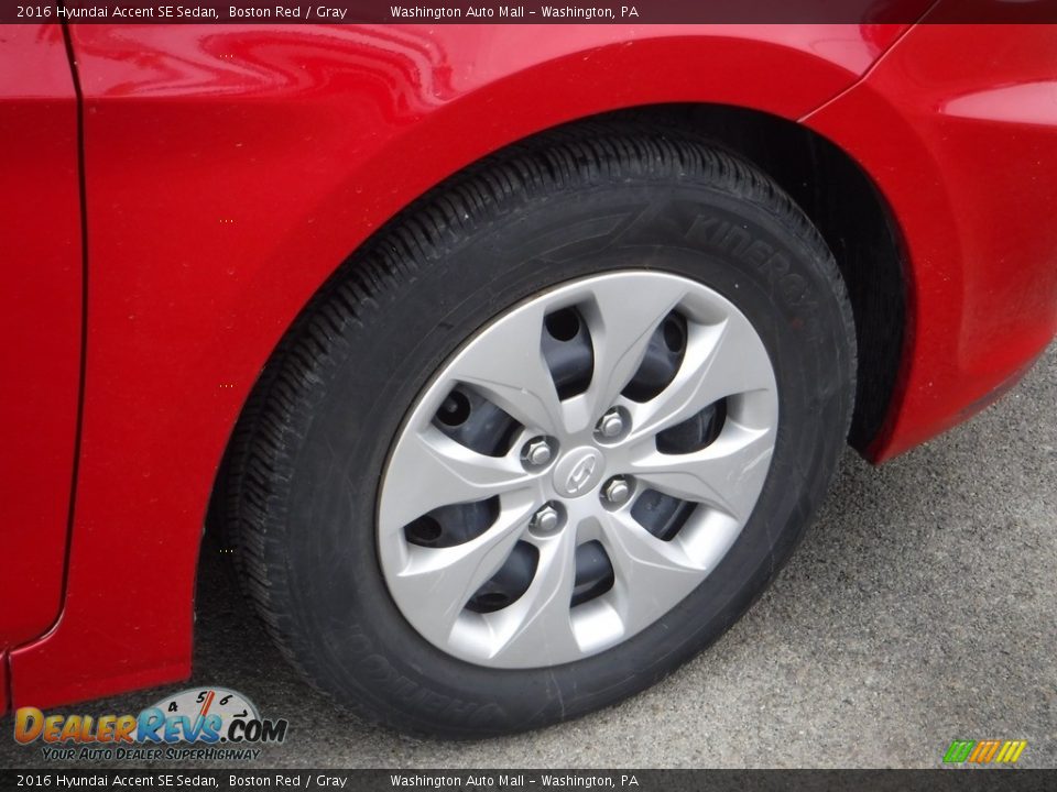 2016 Hyundai Accent SE Sedan Boston Red / Gray Photo #3