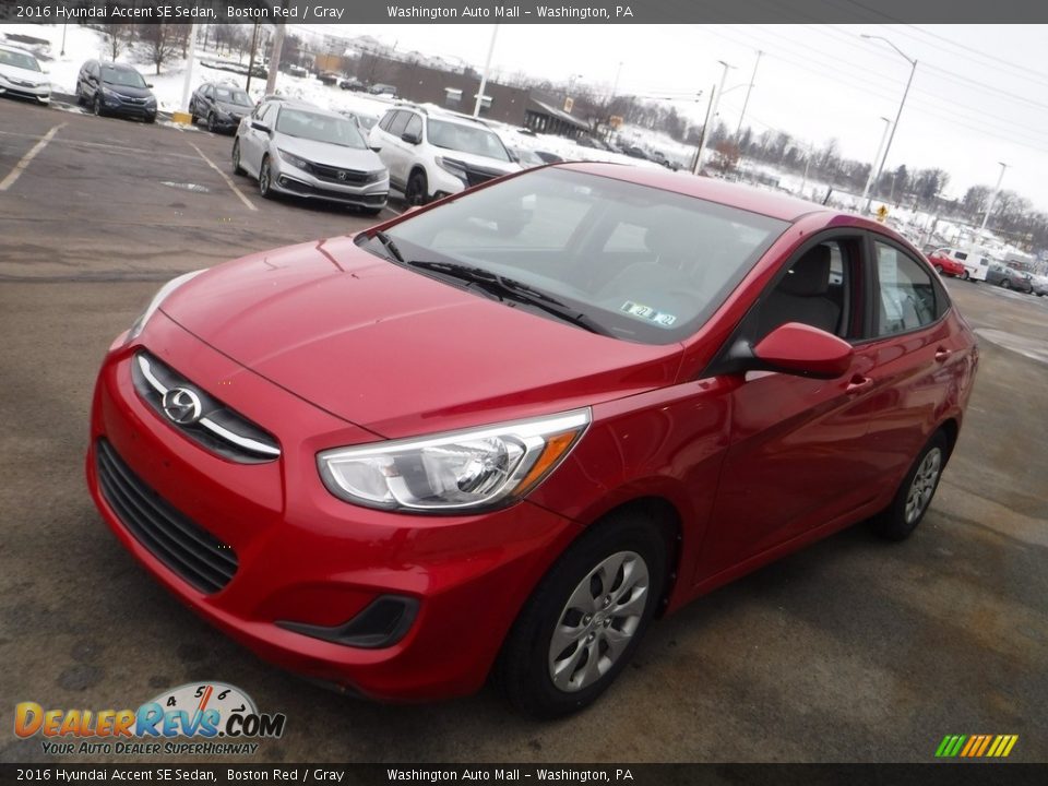 2016 Hyundai Accent SE Sedan Boston Red / Gray Photo #5