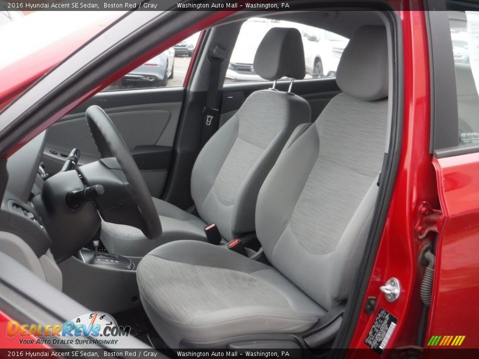 2016 Hyundai Accent SE Sedan Boston Red / Gray Photo #11