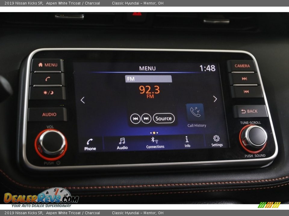 2019 Nissan Kicks SR Aspen White Tricoat / Charcoal Photo #11