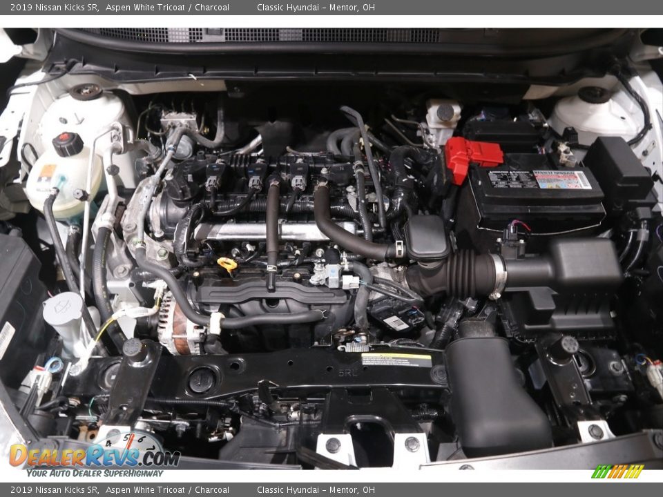 2019 Nissan Kicks SR Aspen White Tricoat / Charcoal Photo #21