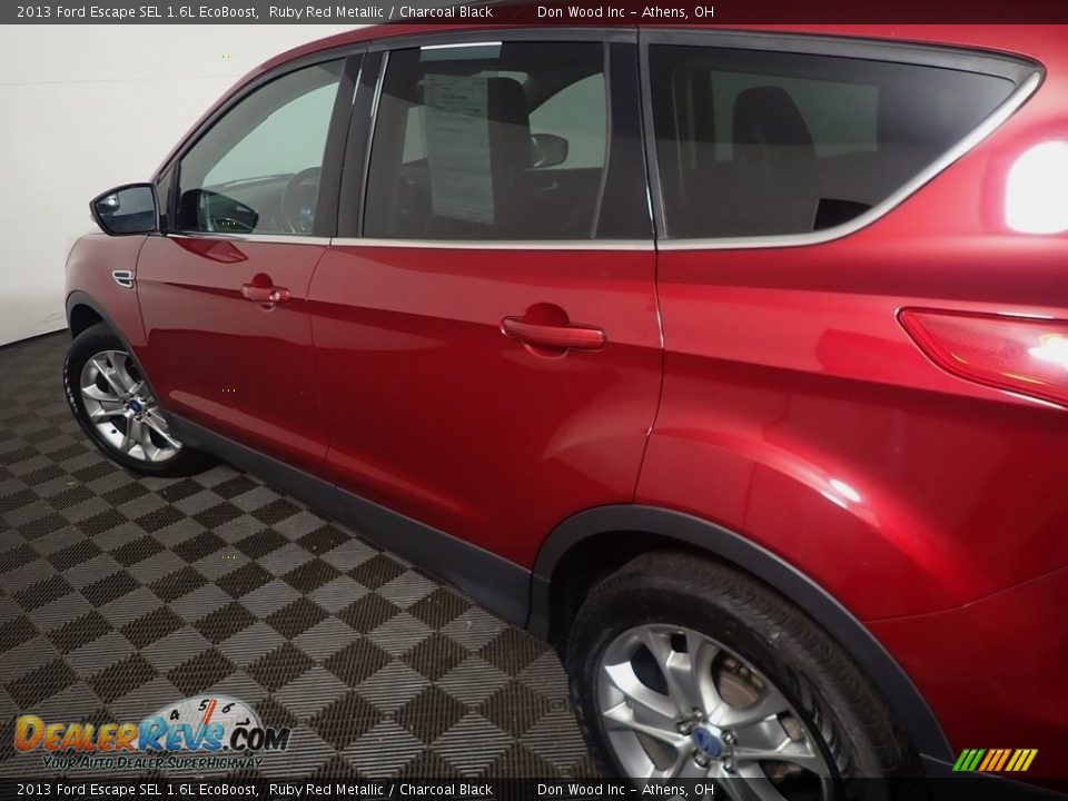 2013 Ford Escape SEL 1.6L EcoBoost Ruby Red Metallic / Charcoal Black Photo #18
