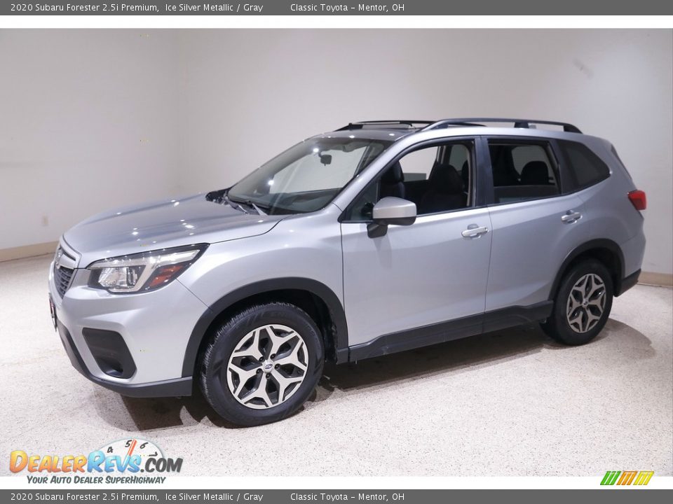 2020 Subaru Forester 2.5i Premium Ice Silver Metallic / Gray Photo #3