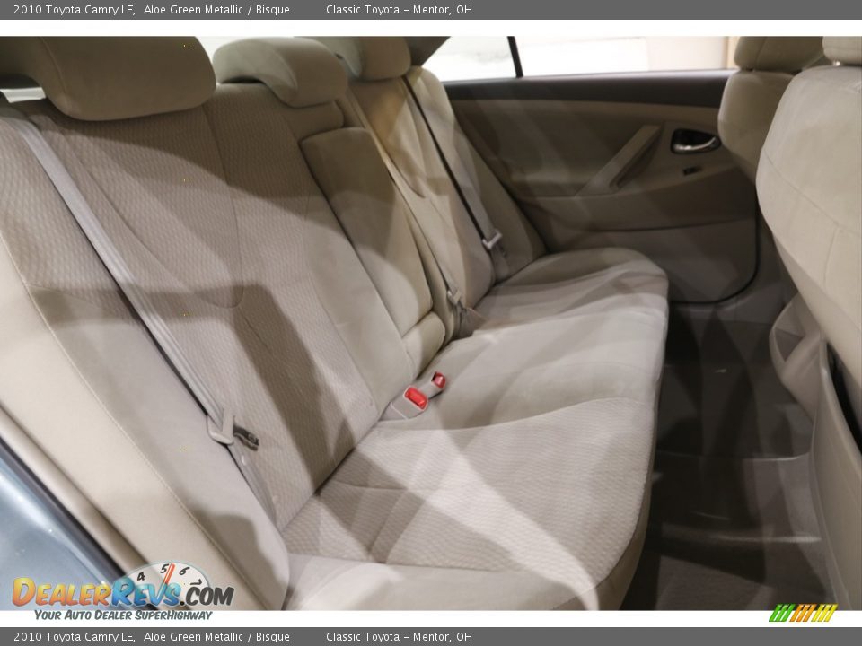 2010 Toyota Camry LE Aloe Green Metallic / Bisque Photo #14