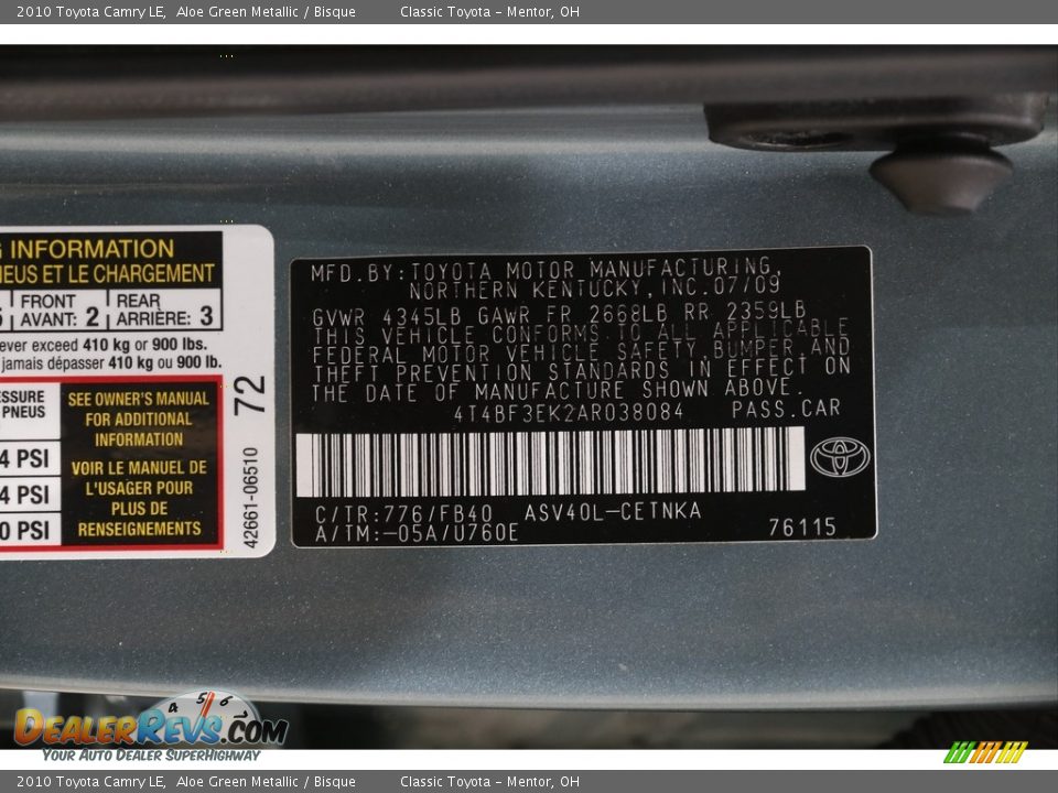 2010 Toyota Camry LE Aloe Green Metallic / Bisque Photo #18