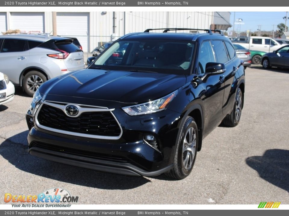 2020 Toyota Highlander XLE Midnight Black Metallic / Harvest Beige Photo #1