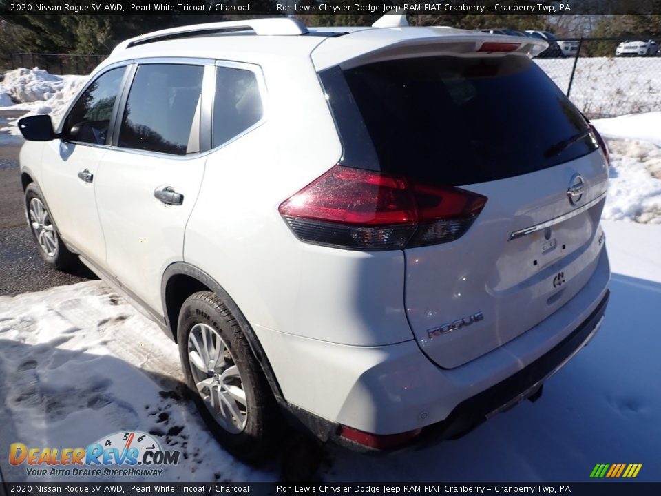 2020 Nissan Rogue SV AWD Pearl White Tricoat / Charcoal Photo #3