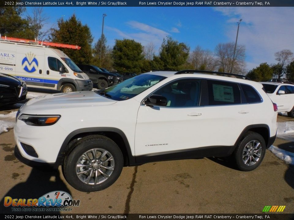 Bright White 2022 Jeep Cherokee Latitude Lux 4x4 Photo #9