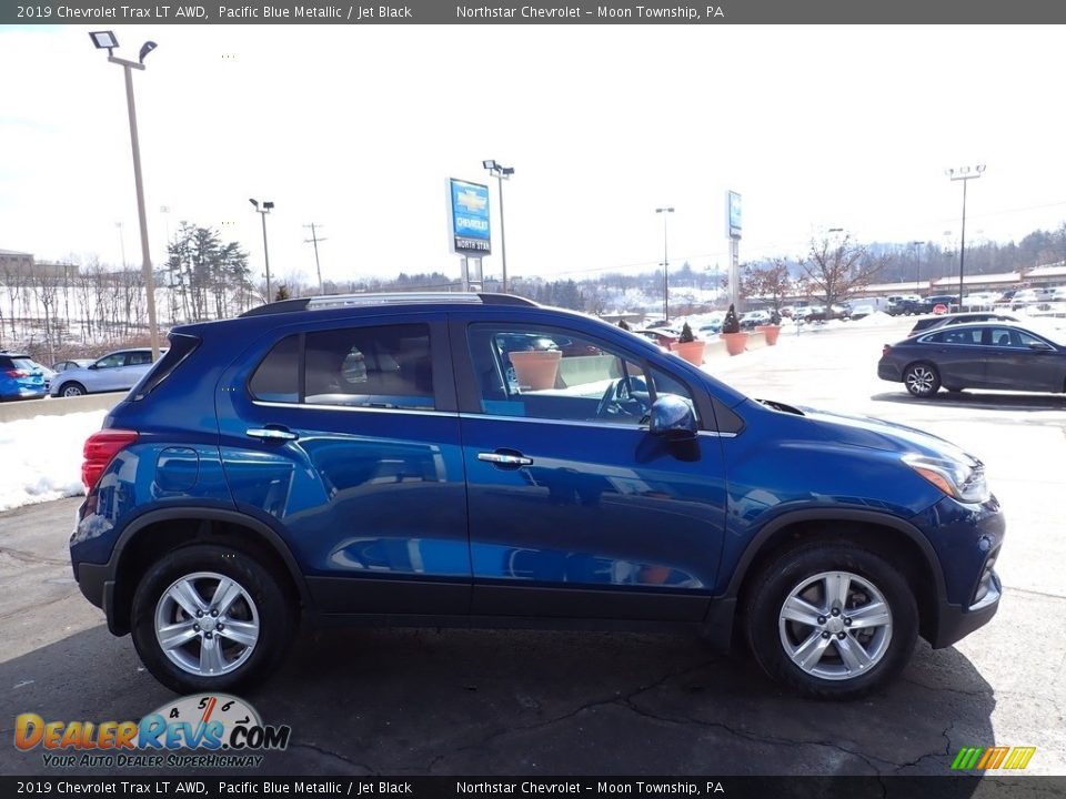 2019 Chevrolet Trax LT AWD Pacific Blue Metallic / Jet Black Photo #10