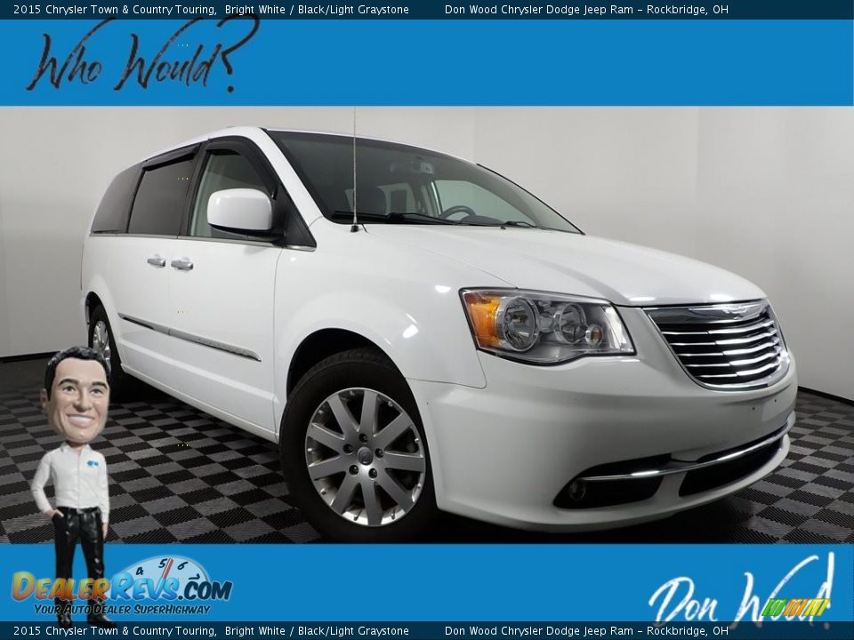 2015 Chrysler Town & Country Touring Bright White / Black/Light Graystone Photo #1