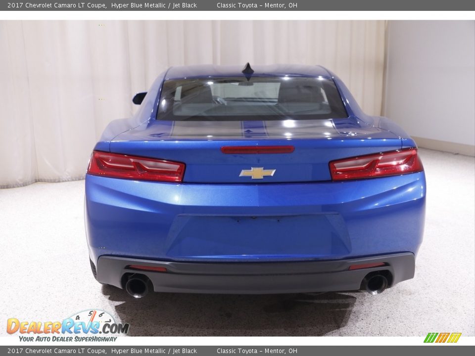 2017 Chevrolet Camaro LT Coupe Hyper Blue Metallic / Jet Black Photo #17