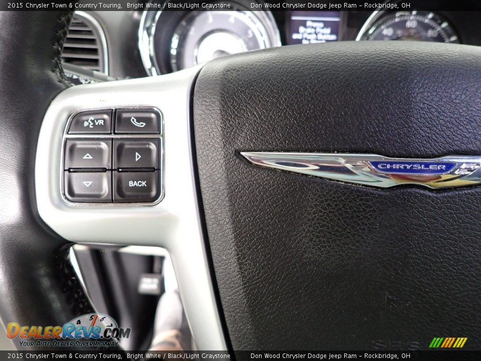2015 Chrysler Town & Country Touring Bright White / Black/Light Graystone Photo #20