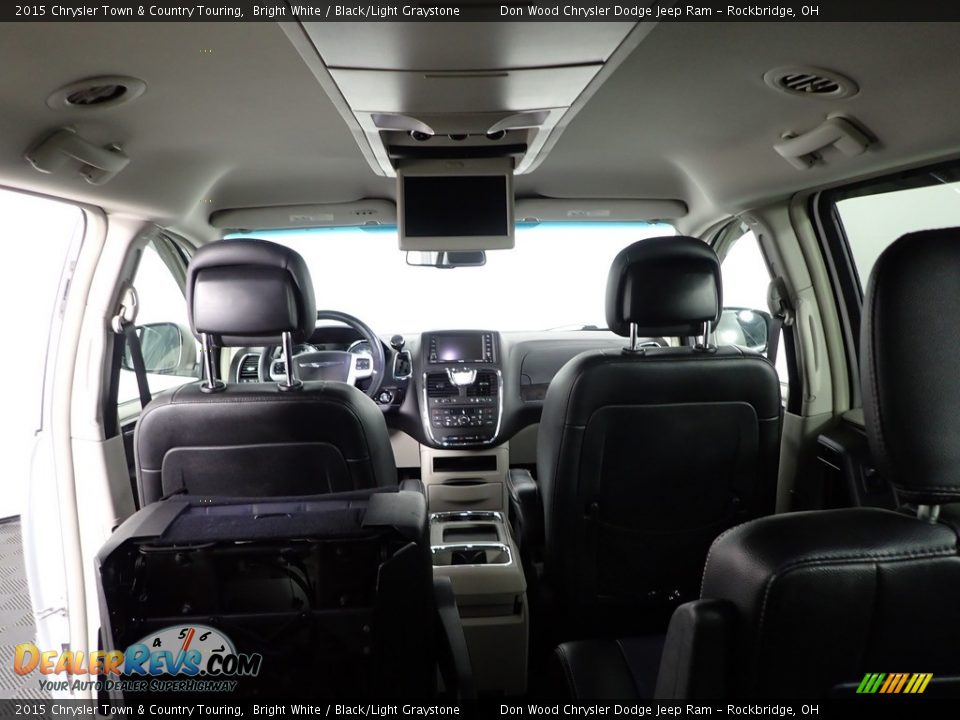 2015 Chrysler Town & Country Touring Bright White / Black/Light Graystone Photo #35