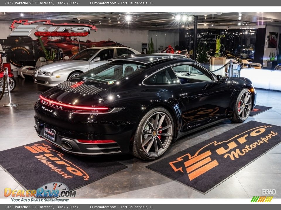 2022 Porsche 911 Carrera S Black / Black Photo #6