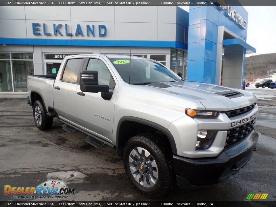 2022 Chevrolet Silverado 2500HD Custom Crew Cab 4x4 Silver Ice Metallic / Jet Black Photo #4