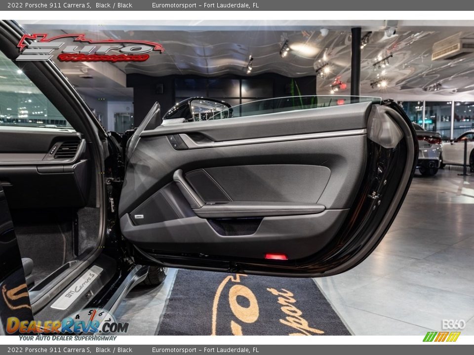 Door Panel of 2022 Porsche 911 Carrera S Photo #16