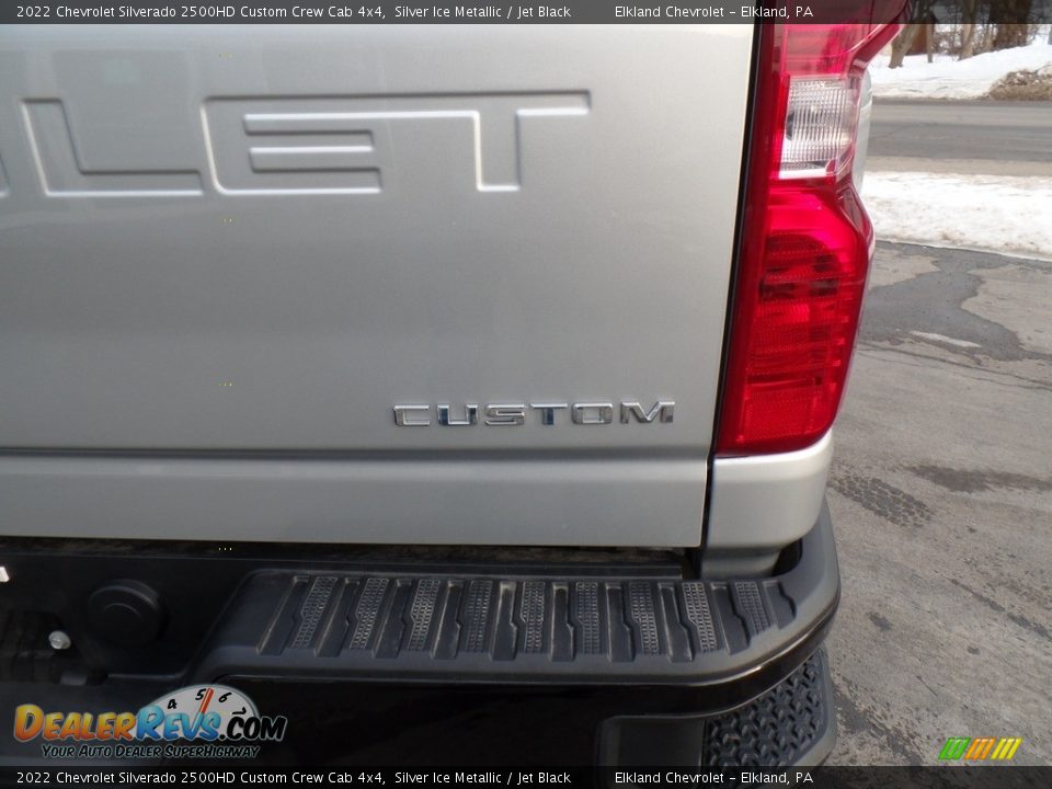 2022 Chevrolet Silverado 2500HD Custom Crew Cab 4x4 Logo Photo #12