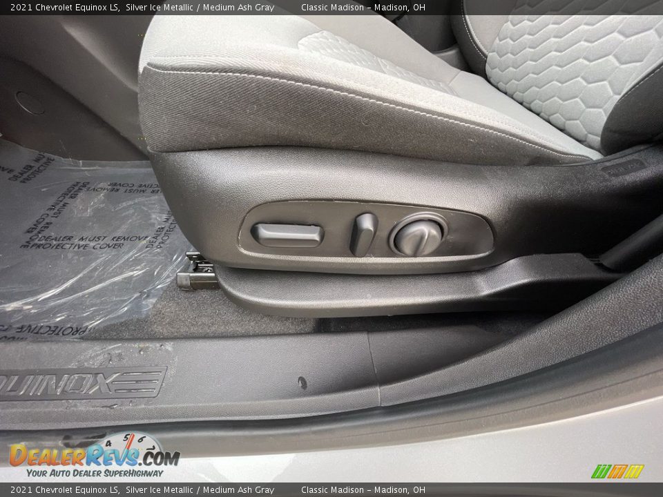 2021 Chevrolet Equinox LS Silver Ice Metallic / Medium Ash Gray Photo #8