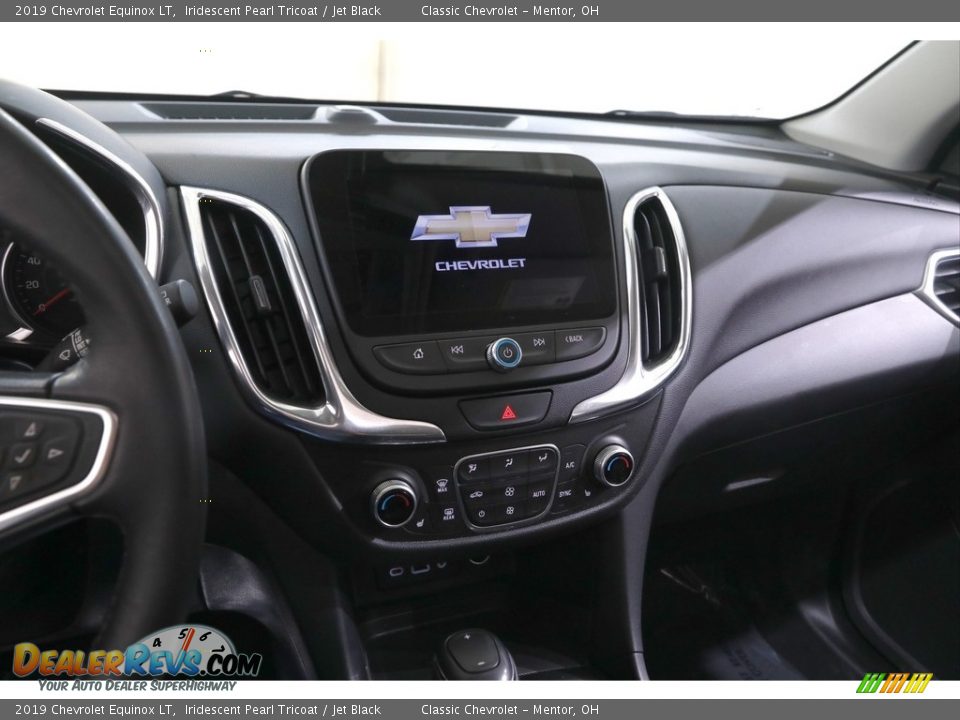 2019 Chevrolet Equinox LT Iridescent Pearl Tricoat / Jet Black Photo #9