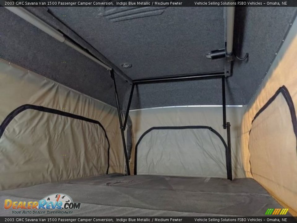 Medium Pewter Interior - 2003 GMC Savana Van 1500 Passenger Camper Conversion Photo #3