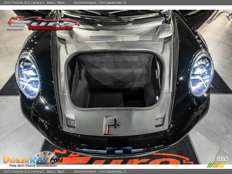 2022 Porsche 911 Carrera S Black / Black Photo #38