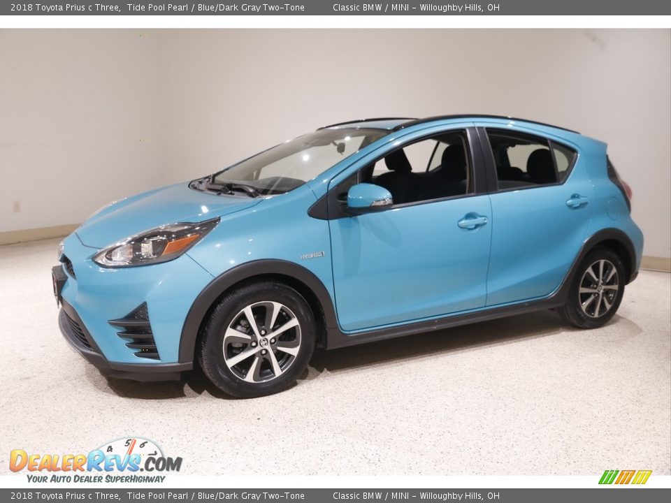 2018 Toyota Prius c Three Tide Pool Pearl / Blue/Dark Gray Two-Tone Photo #3