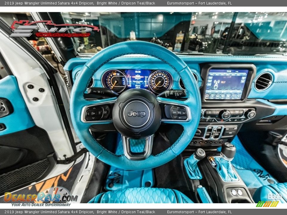 2019 Jeep Wrangler Unlimited Sahara 4x4 Dripicon Bright White / Dripicon Teal/Black Photo #18