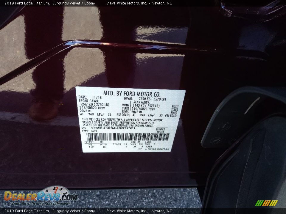 2019 Ford Edge Titanium Burgundy Velvet / Ebony Photo #28