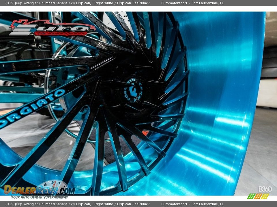 2019 Jeep Wrangler Unlimited Sahara 4x4 Dripicon Bright White / Dripicon Teal/Black Photo #49