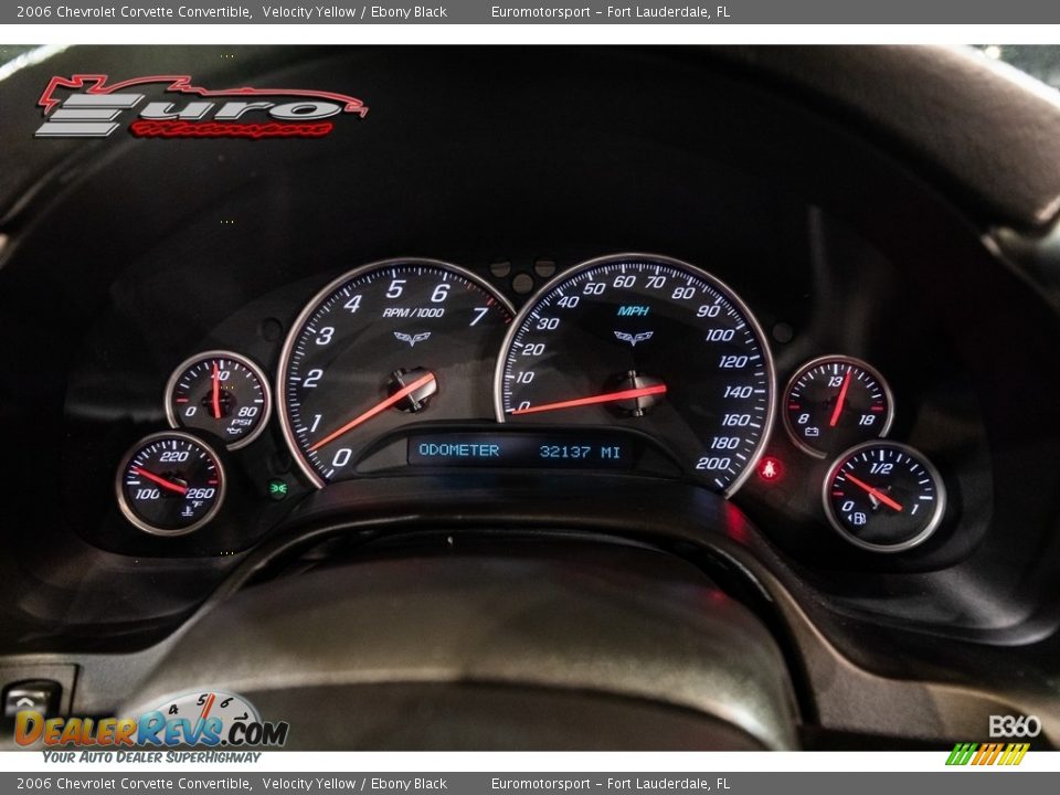 2006 Chevrolet Corvette Convertible Velocity Yellow / Ebony Black Photo #19