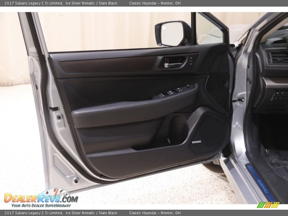 2017 Subaru Legacy 2.5i Limited Ice Silver Metallic / Slate Black Photo #4