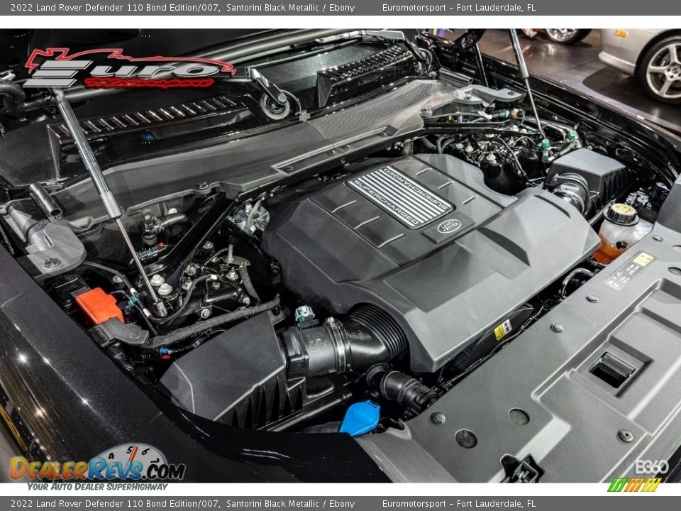 2022 Land Rover Defender 110 Bond Edition/007 5.0 Liter Supercharged DOHC 32-Valve VVT V8 Engine Photo #24