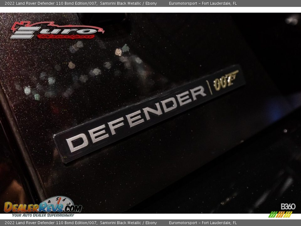 2022 Land Rover Defender 110 Bond Edition/007 Logo Photo #59