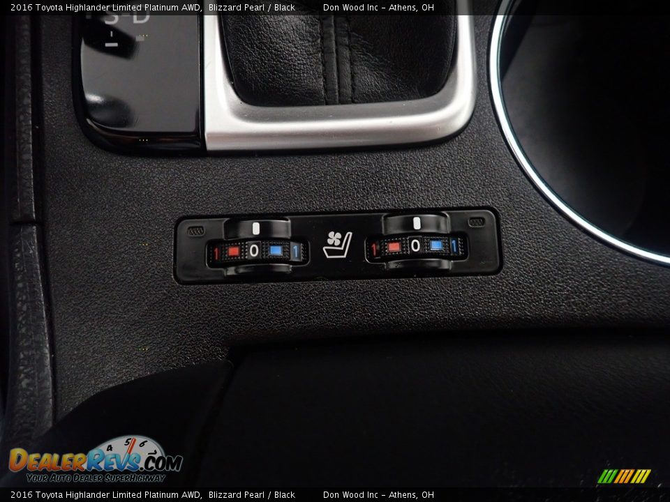 2016 Toyota Highlander Limited Platinum AWD Blizzard Pearl / Black Photo #3