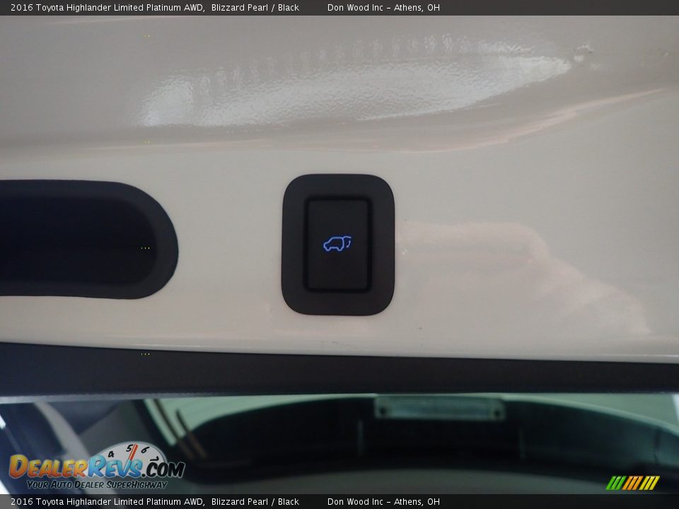 2016 Toyota Highlander Limited Platinum AWD Blizzard Pearl / Black Photo #18