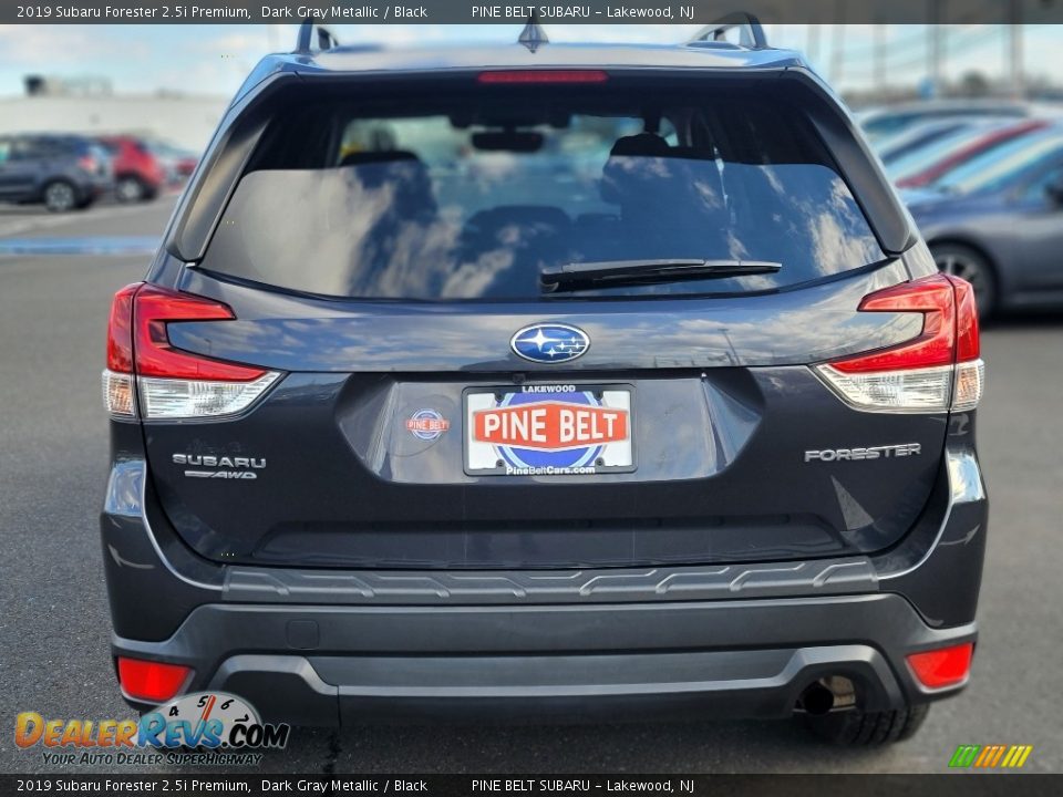 2019 Subaru Forester 2.5i Premium Dark Gray Metallic / Black Photo #18