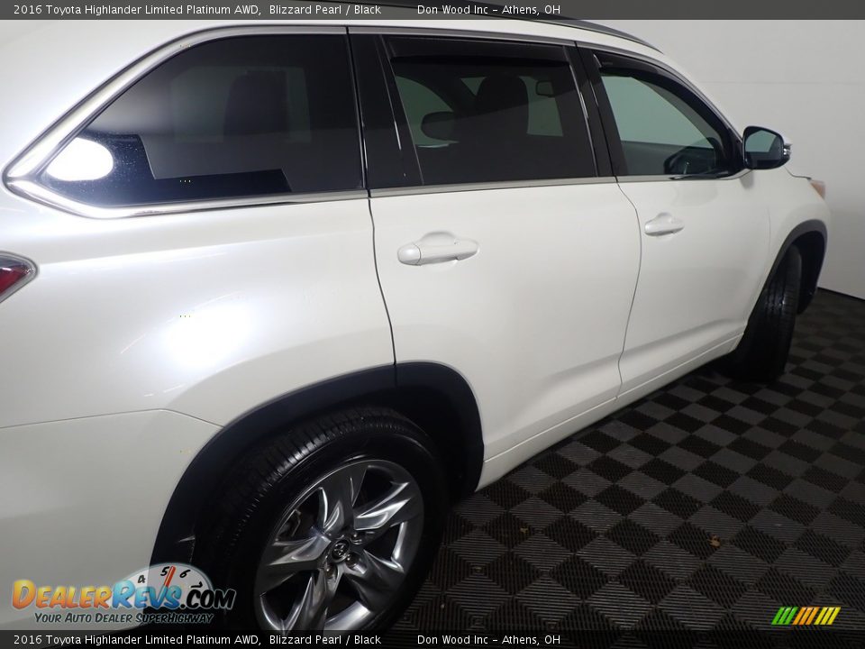 2016 Toyota Highlander Limited Platinum AWD Blizzard Pearl / Black Photo #23