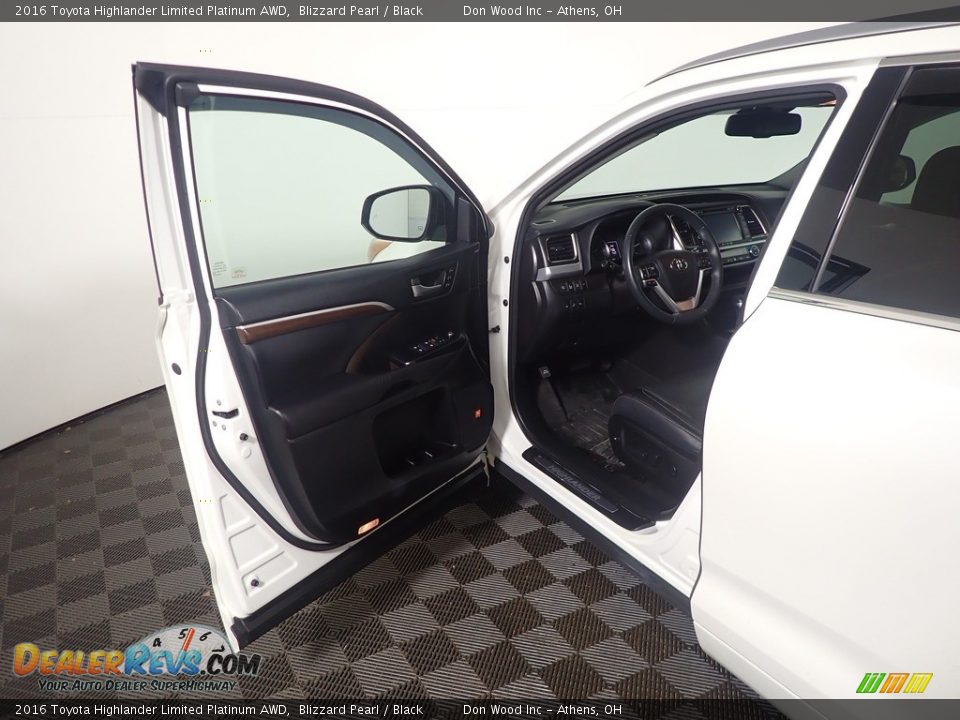 2016 Toyota Highlander Limited Platinum AWD Blizzard Pearl / Black Photo #24