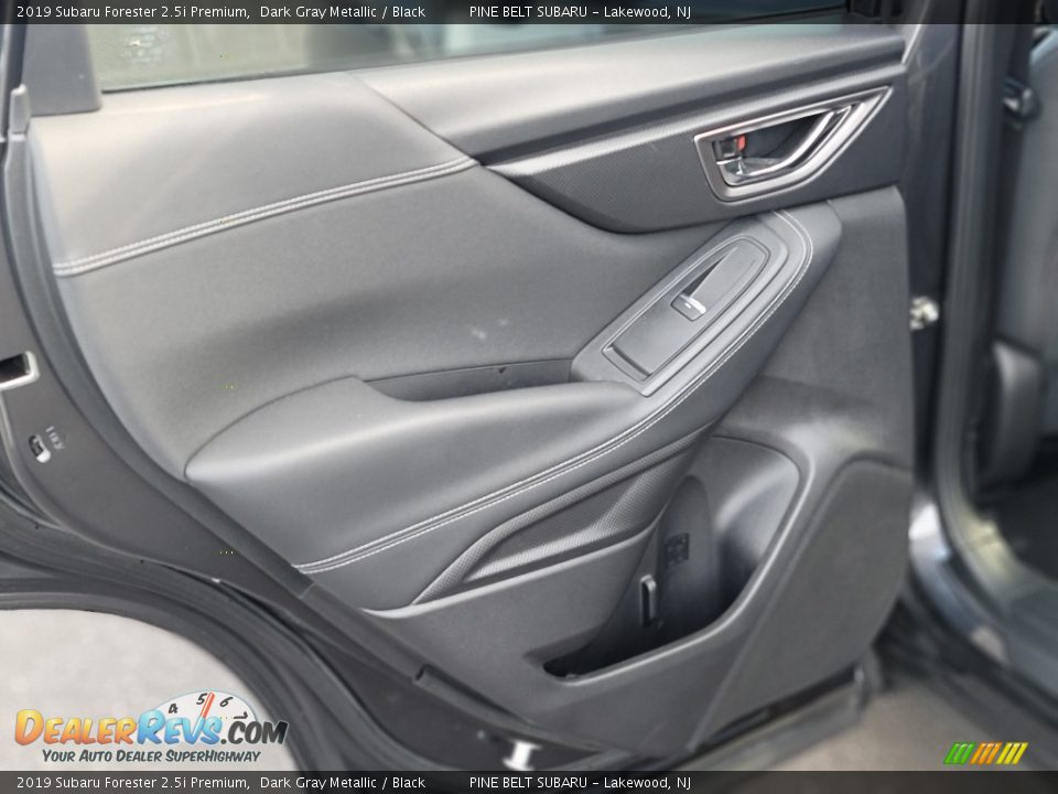 2019 Subaru Forester 2.5i Premium Dark Gray Metallic / Black Photo #32
