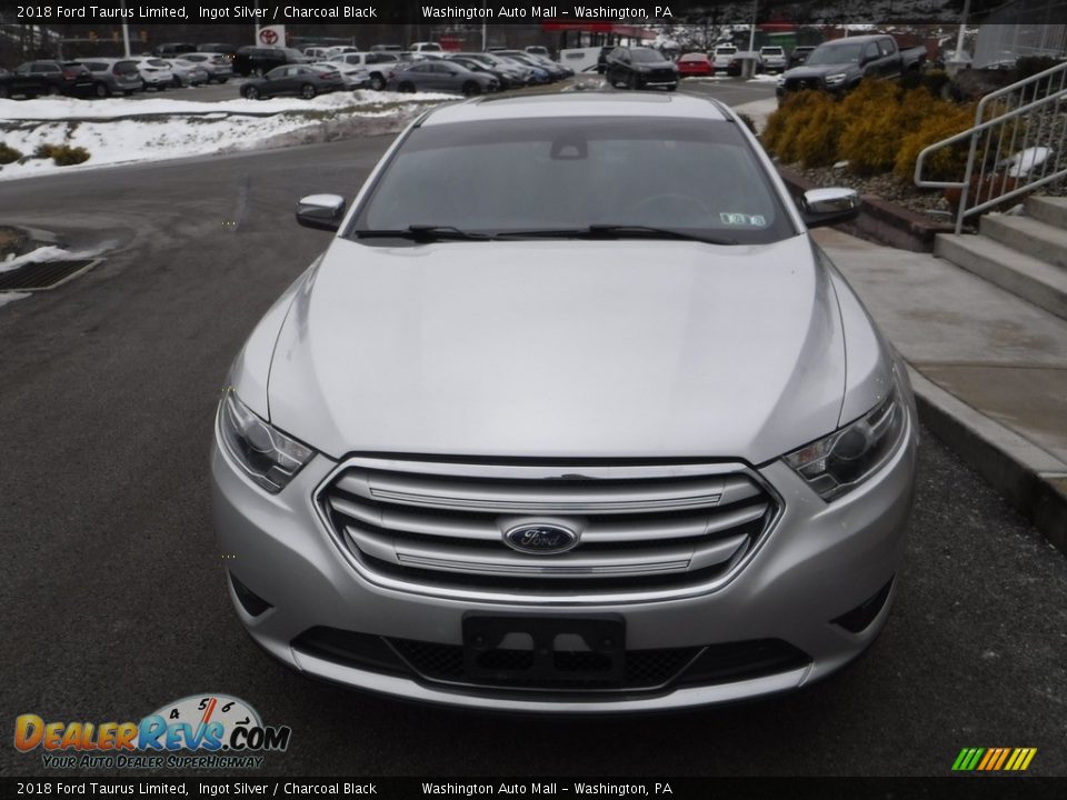 2018 Ford Taurus Limited Ingot Silver / Charcoal Black Photo #11