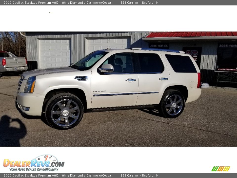 2010 Cadillac Escalade Premium AWD White Diamond / Cashmere/Cocoa Photo #1