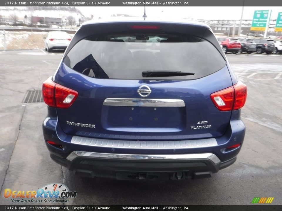 2017 Nissan Pathfinder Platinum 4x4 Caspian Blue / Almond Photo #9