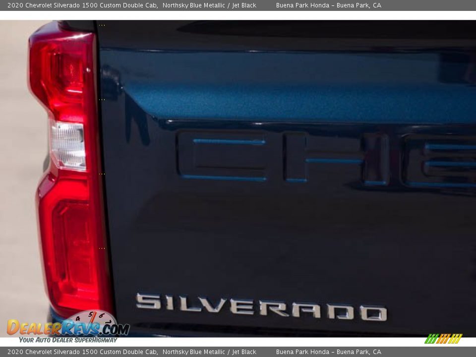2020 Chevrolet Silverado 1500 Custom Double Cab Logo Photo #11