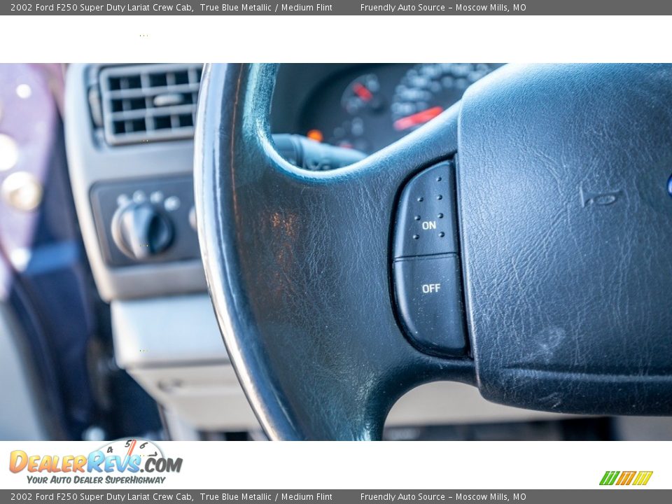 2002 Ford F250 Super Duty Lariat Crew Cab Steering Wheel Photo #28