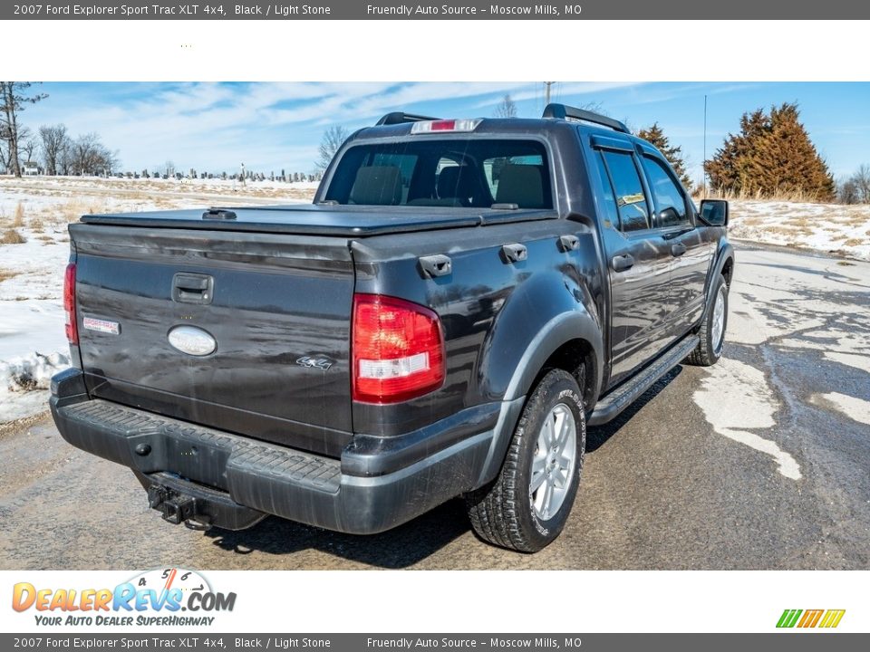 2007 Ford Explorer Sport Trac XLT 4x4 Black / Light Stone Photo #4