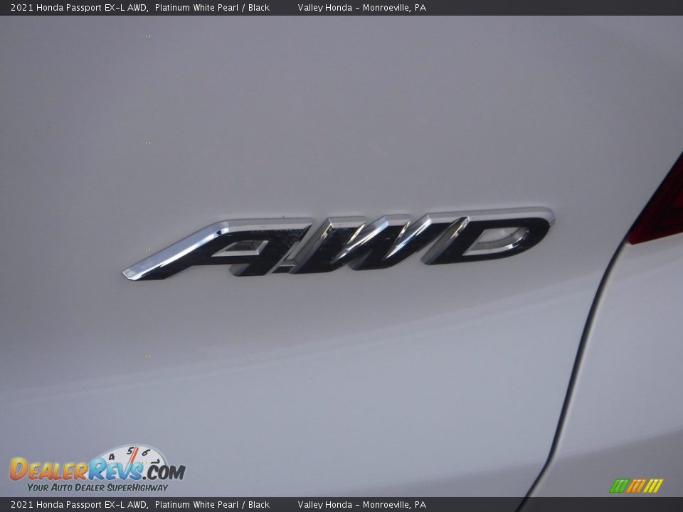 2021 Honda Passport EX-L AWD Platinum White Pearl / Black Photo #8